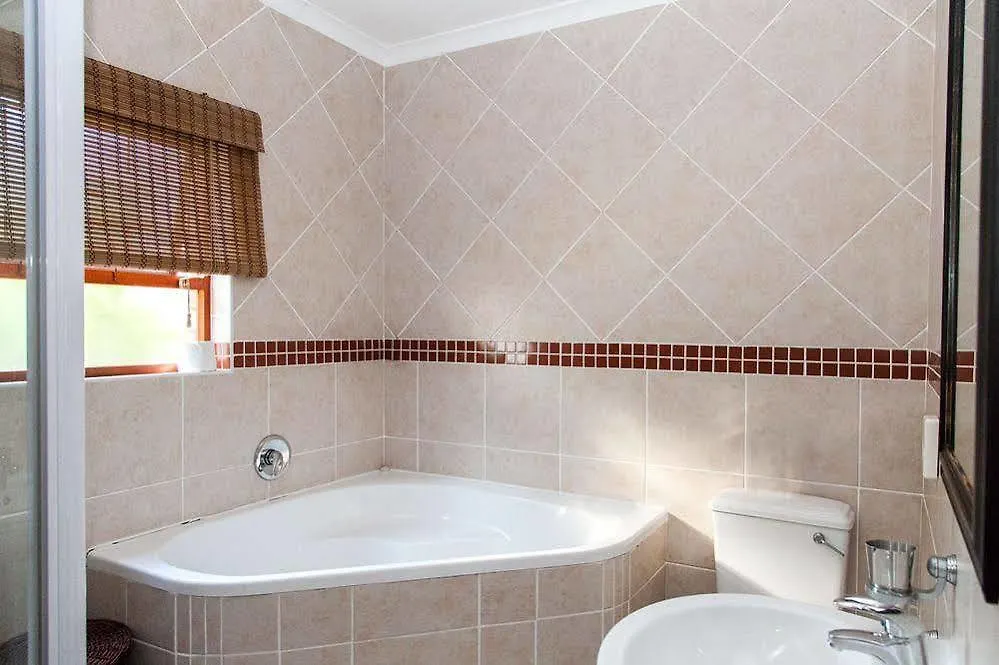 Amani Guest Lodge Port Elizabeth